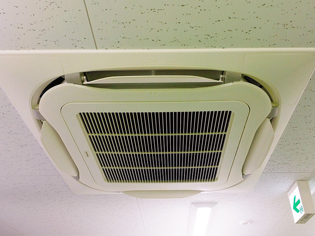 エアコン